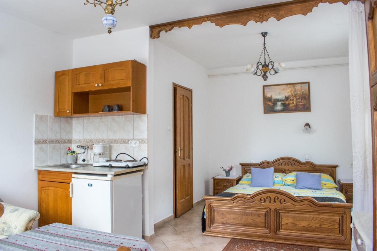 Levendula Apartman Zalakaros Exterior foto
