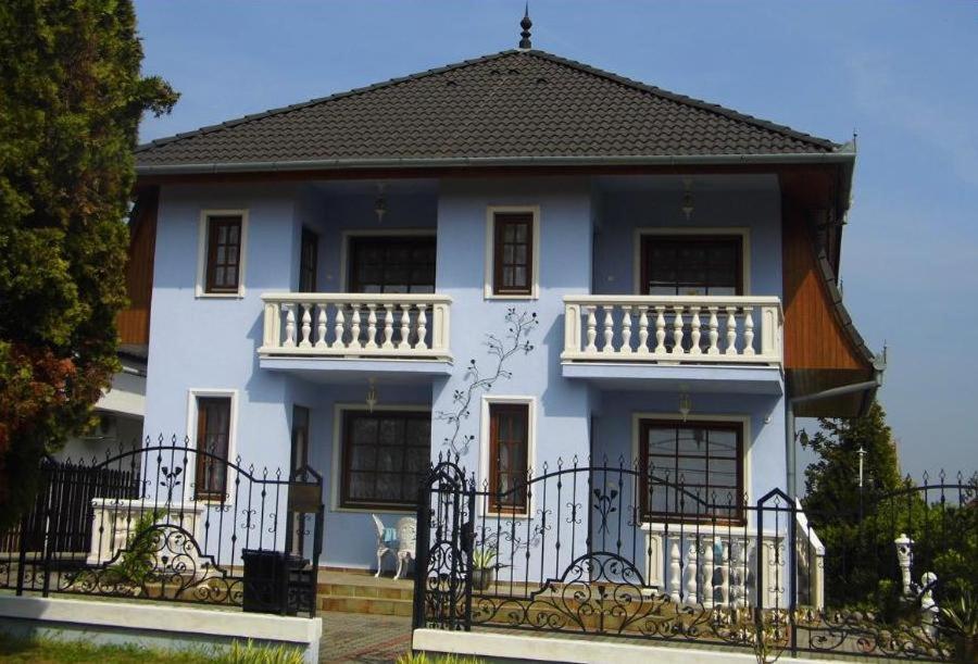 Levendula Apartman Zalakaros Exterior foto