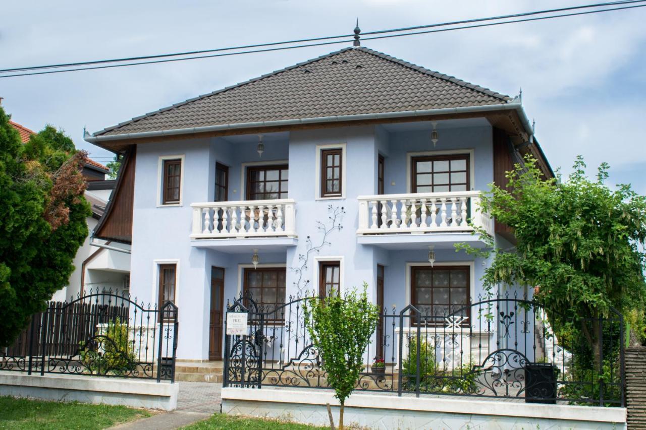 Levendula Apartman Zalakaros Exterior foto